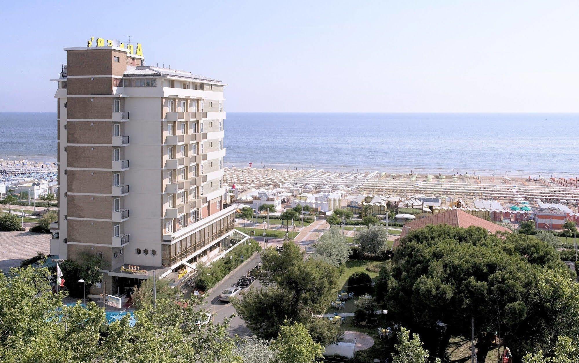 Hotel Abner'S Riccione Kültér fotó